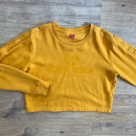 Guess Tracksuit - Picture 3 of 7